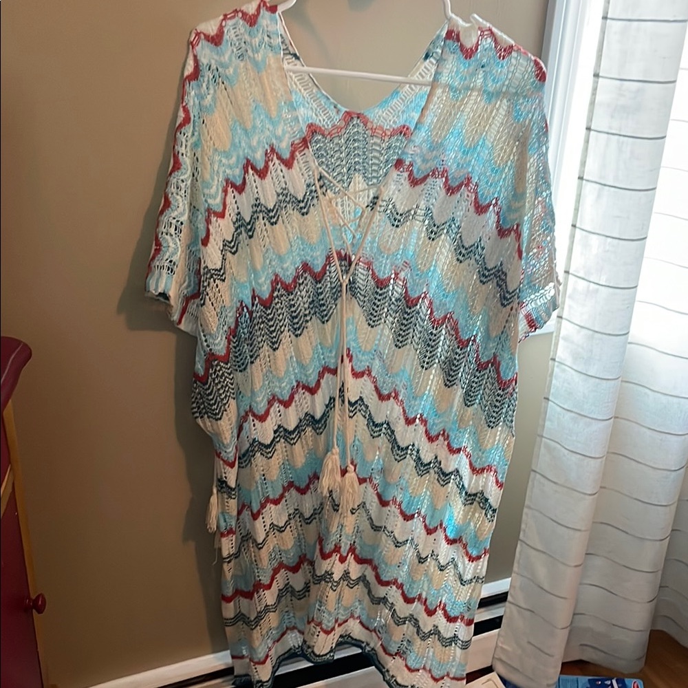 Multicolor Chevron Patterned Cover-Up - image 1